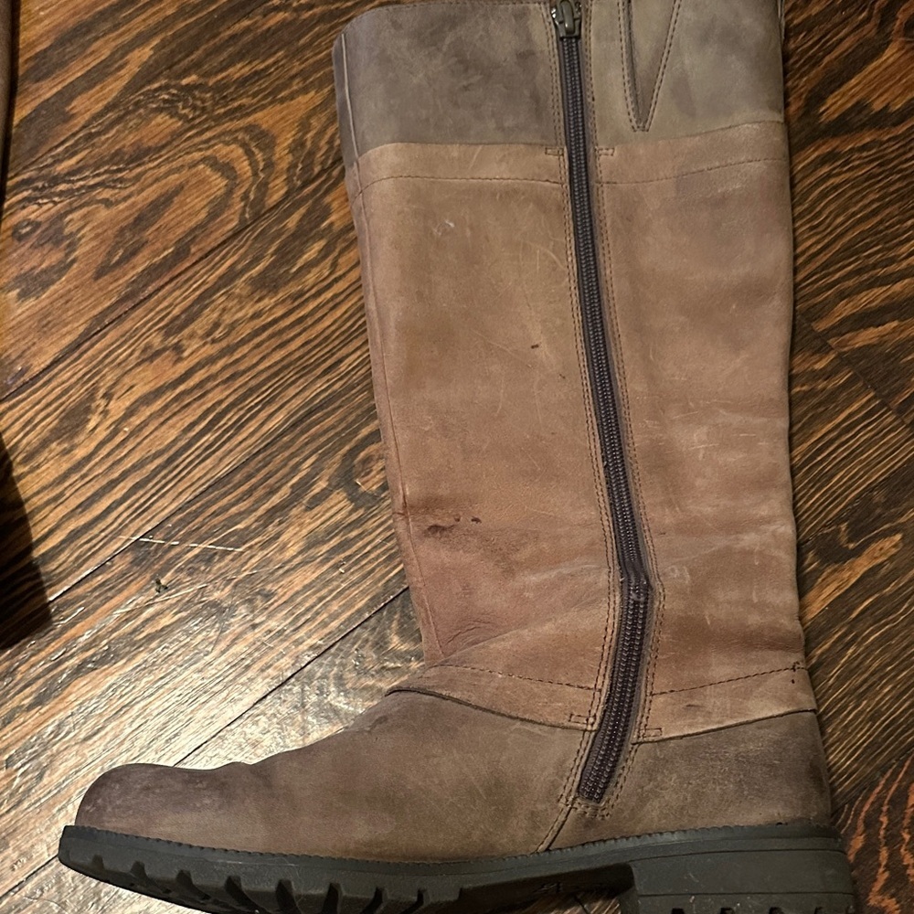 Clarks Women's Brown Heeled Boots - Picture 3 of 6